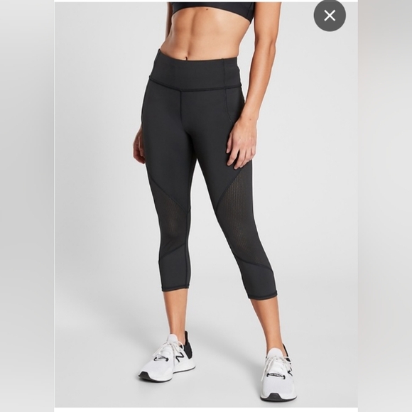Athleta Pants - Athleta Black Cropped Leggings with Wide Waistband
